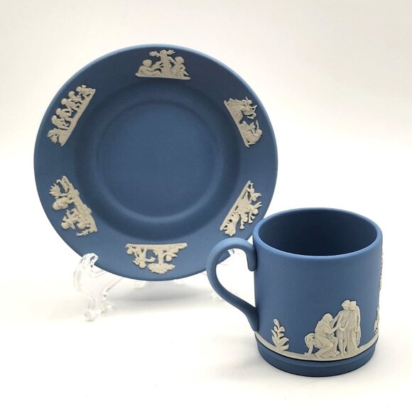 WEDGWOOD Vintage Blue Jasperware Tea Cup and Saucer Neoclassical Demitasse - Picture 3 of 10